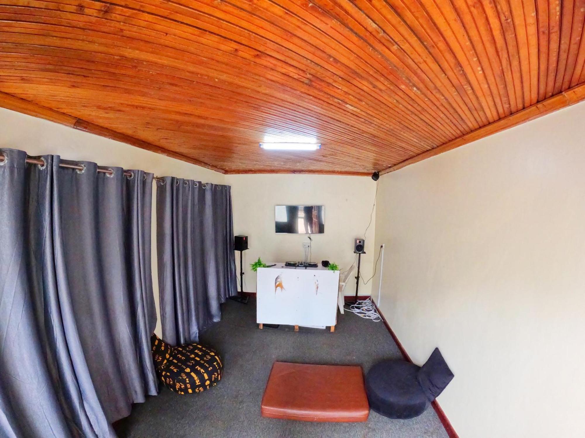 Nairobi Backpackers Hostel Bagian luar foto